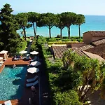 La Pinède Hotel