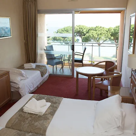 La Pinede Отель