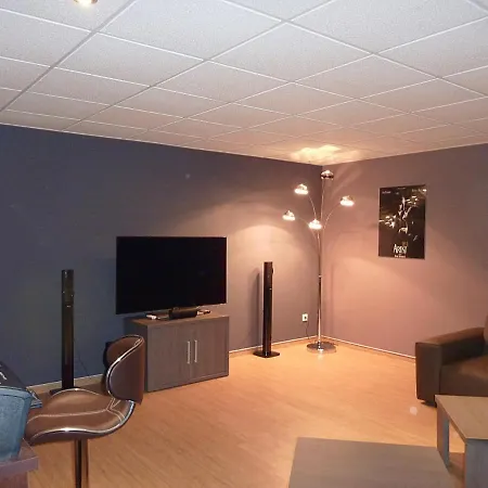 Hotel La Pinede 3*