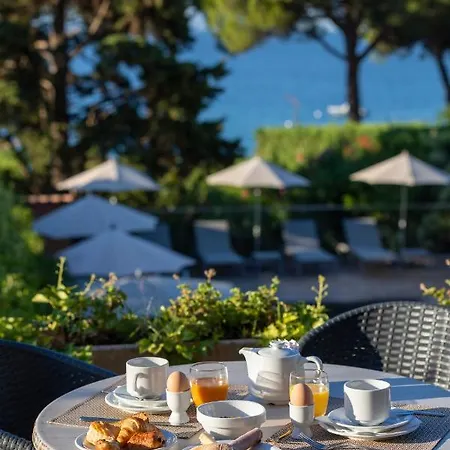 La Pinede 3* أجاكسيو