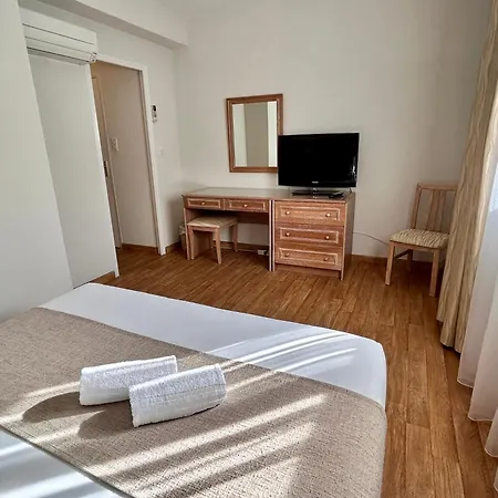 La Pinede Hotell Ajaccio (Corsica)