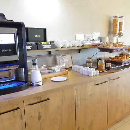 Hotell La Pinede Ajaccio (Corsica)