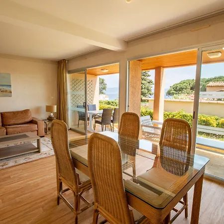 La Pinede 아작시오