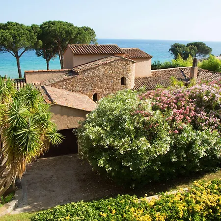 La Pinede 3* Ajaccio (Corsica)