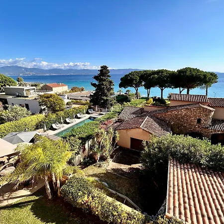 Hotel La Pinede