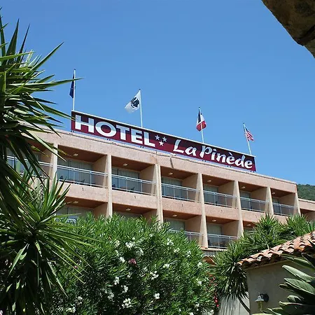 La Pinede 3* أجاكسيو