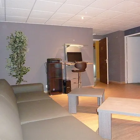 La Pinede 3*