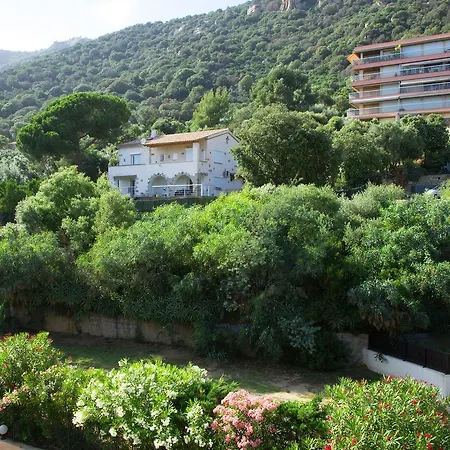 فندق La Pinede 3*