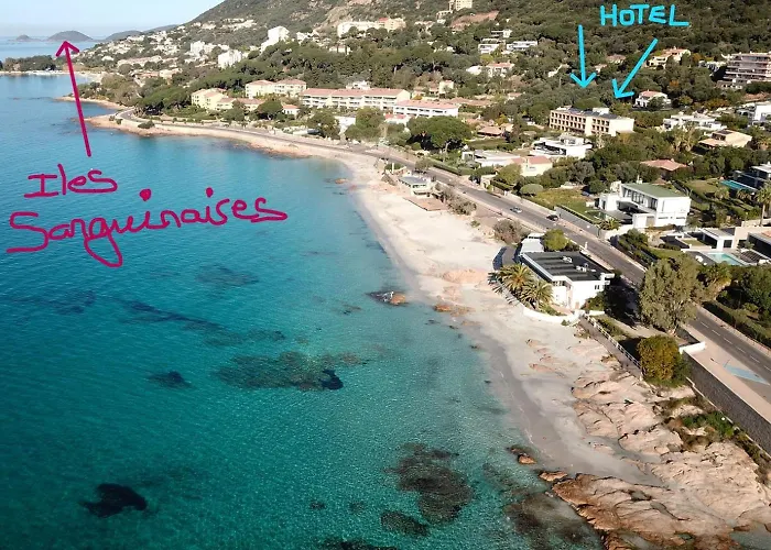 La Pinede Hotel 3*