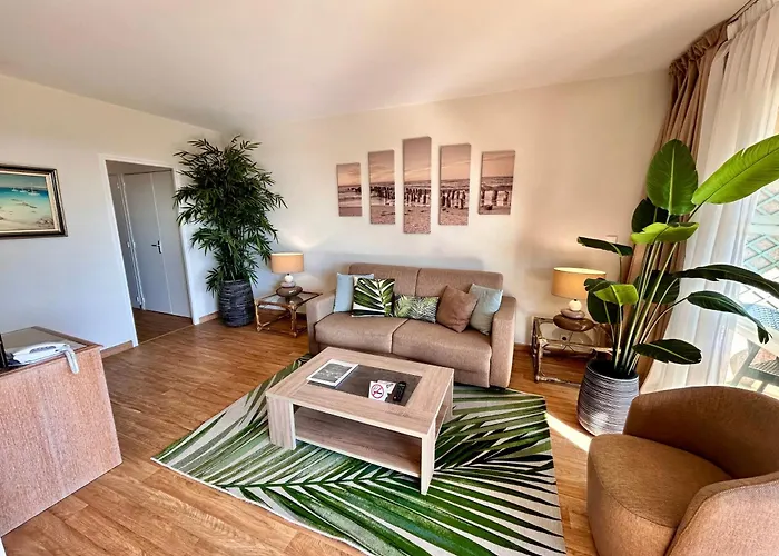 Hotel La Pinède Ajaccio (Corsica)